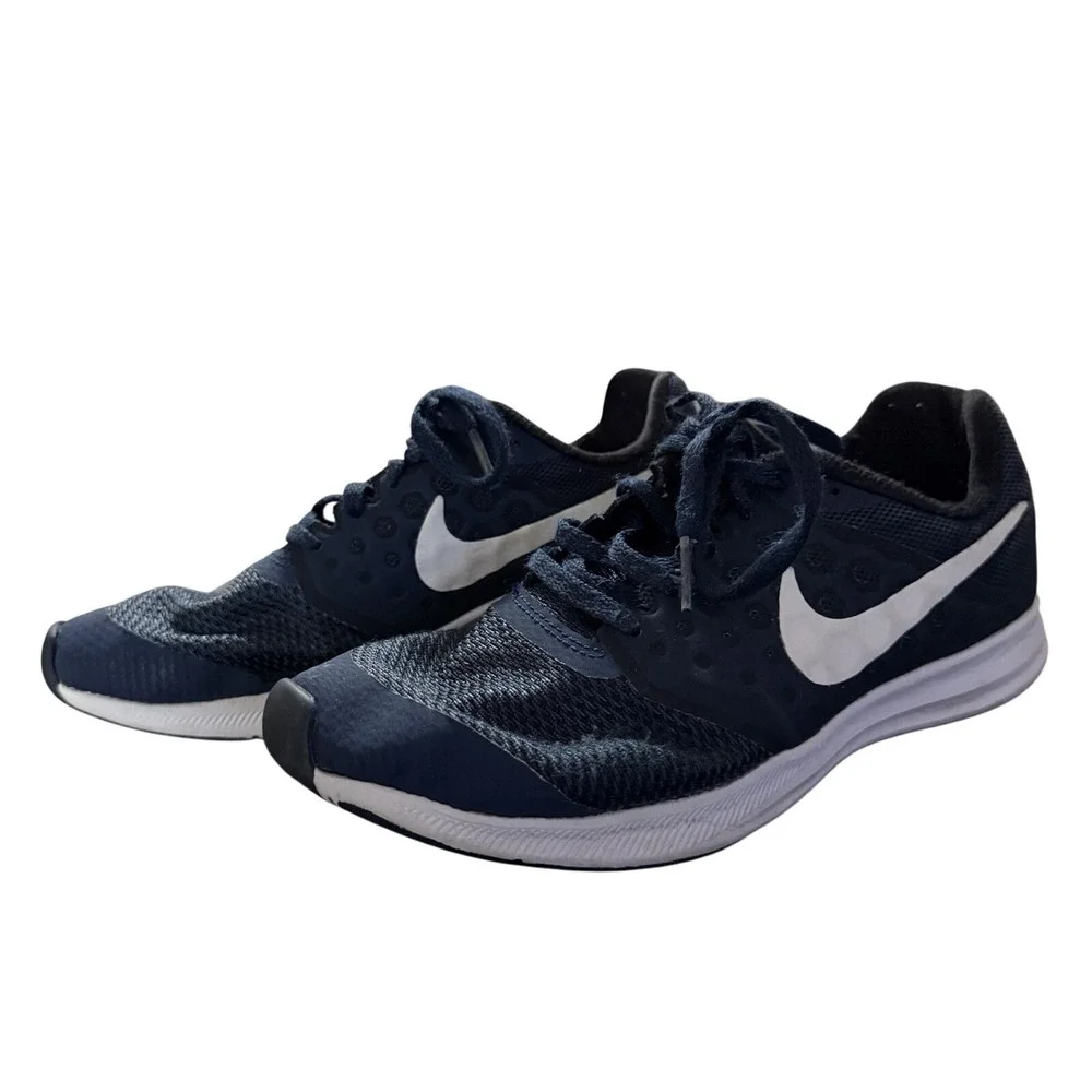 Kids Running Shoes Navy Blue White Size 5Y Athletic Sneakers Lace Up